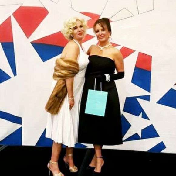 Meet your Posher, Joy - Picture 4 of 5